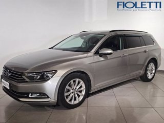 VOLKSWAGEN Passat Variant 1.6 TDI SCR DSG Business BMT