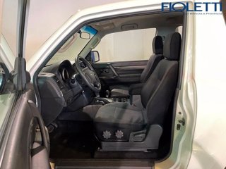 MITSUBISHI Pajero 3.2 DI-D 16V aut. 3p. Intense DPF