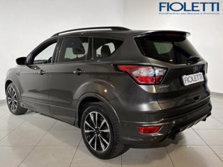 FORD Kuga 2.0 TDCI 150 CV S&S 4WD Powershift ST-Line