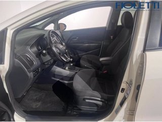 KIA Rio 5p 1.2 cvvt cool