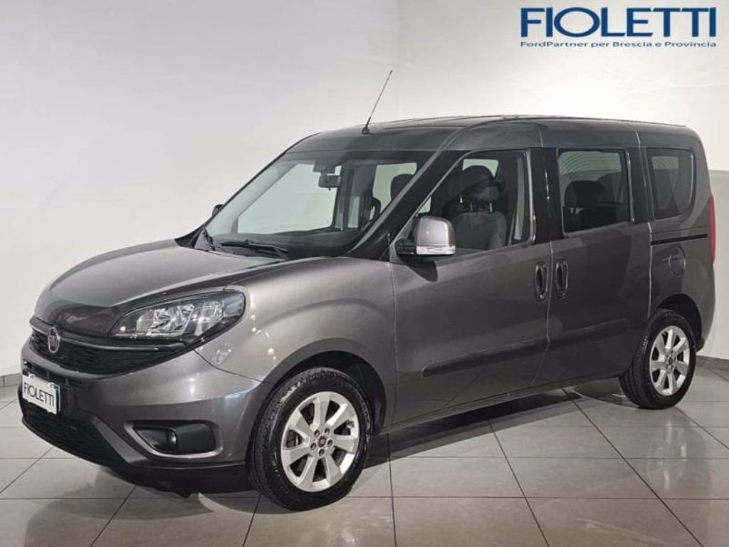 FIAT Doblò 1.4 T-Jet 16V Natural Power Lounge