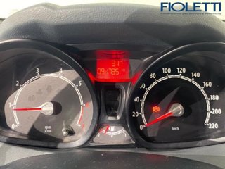 FORD Fiesta 5 SERIE PLUS 1.2 16V 82CV 5P GPL