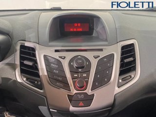 FORD Fiesta 5 SERIE PLUS 1.2 16V 82CV 5P GPL