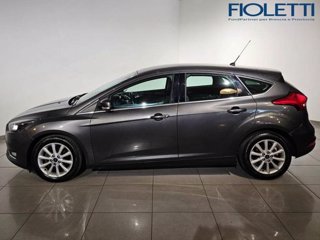 FORD Focus 3 SERIE 1.6 120 CV GPL TITANIUM